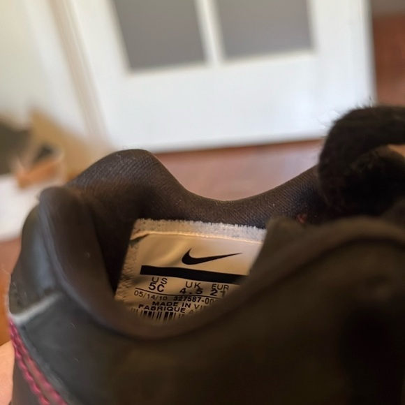 Nike | Toddler Black & Pink Sneakers Lace Ups Athletic Size 5C - Picture 7 of 7